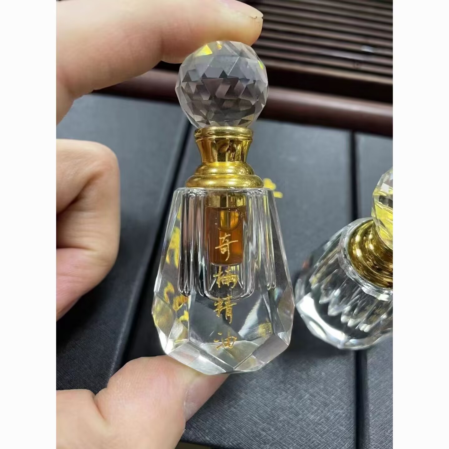 2ml/box Rich Oud Agarwood Scen - Perfume Fragrance Raw Material review and price